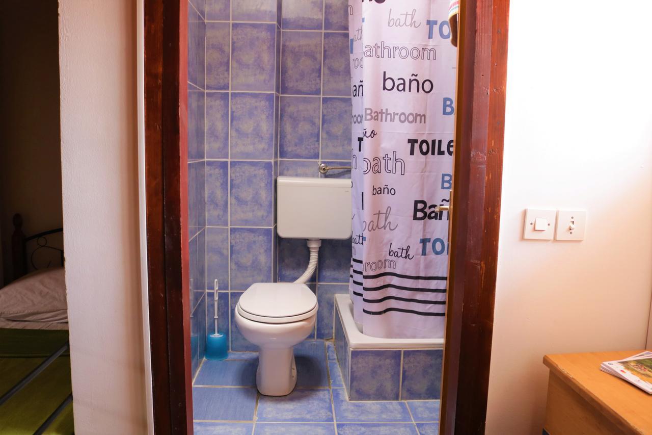 Hostel Alma 2 Poreč Exteriör bild